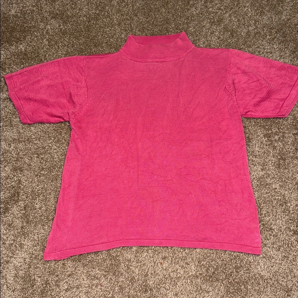Women’s Pink V-Neck Short Sleeve Sweater